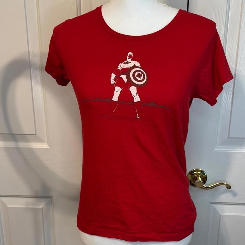 BustedTees Women's Captain Canada Graphic T-Shirt - Small